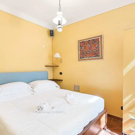 9 Bedroom Lucca Villa