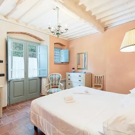 فيلة 9 Bedroom Lucca